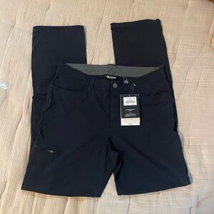 Outdoor Research - Women’s Ferrosi Pants - Size 6 - Black - Regular Length